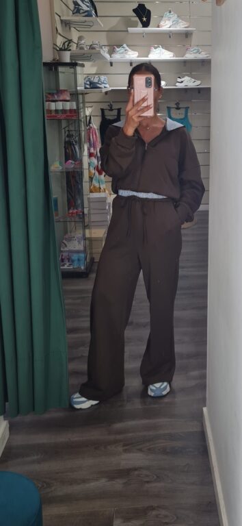 conjunto sport marrón cremallera