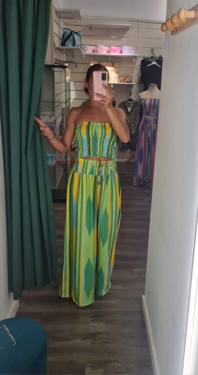 conjunto top tonos verde