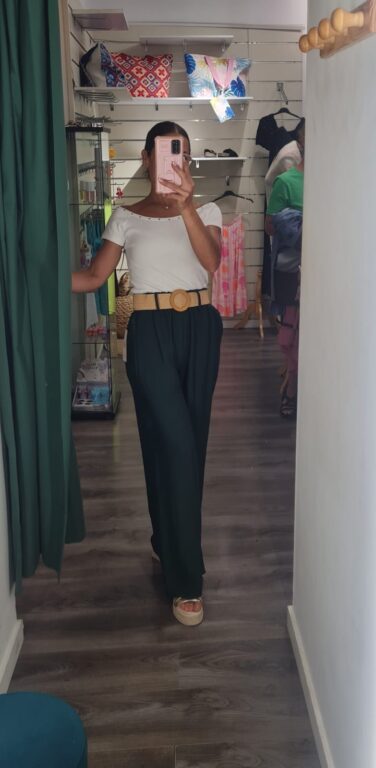 pantalón verde botella