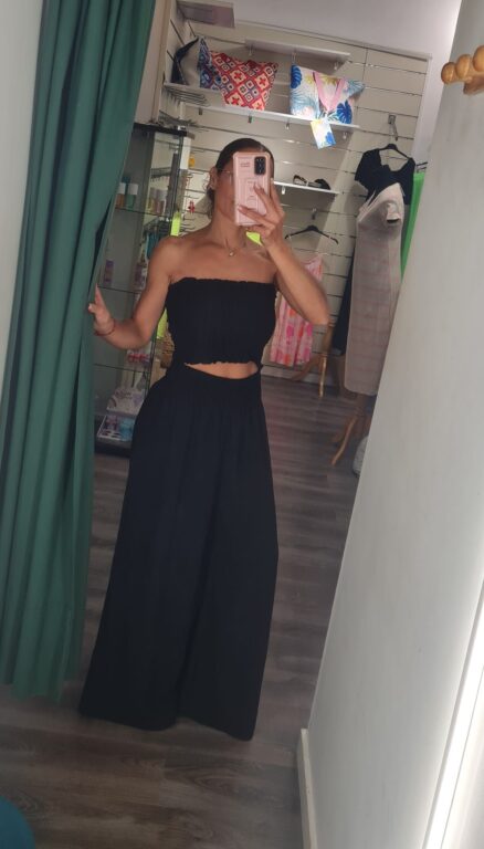 conjunto top negro