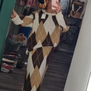 conjunto rombo beige