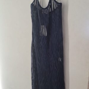 vestido azul marino transparente