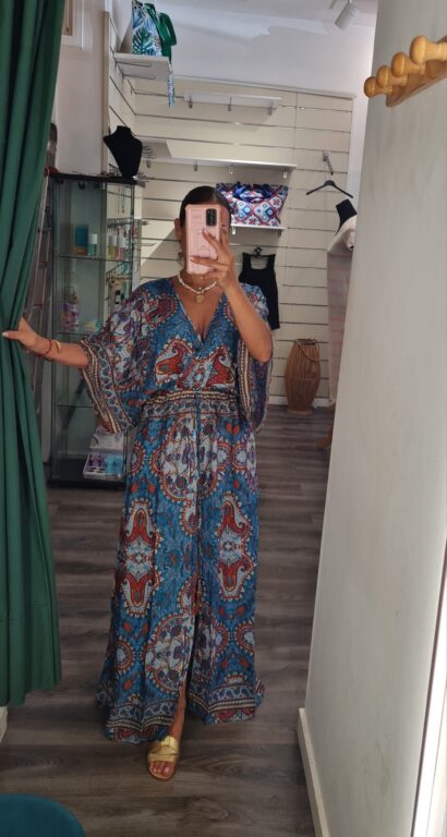 vestido azul y naranja india