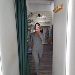 pijama encaje gris