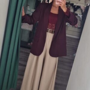 chaqueta burdeos