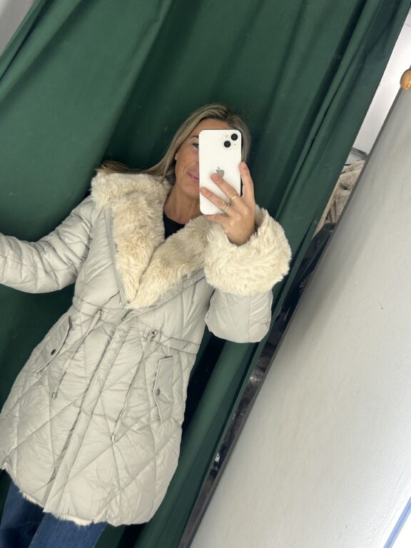 La Mona Complementos