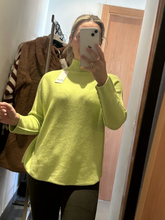 La Mona Complementos