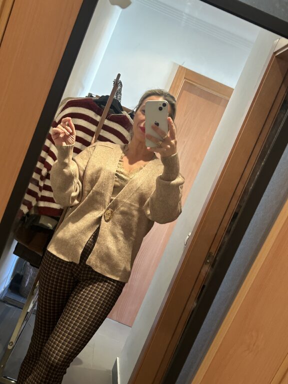 La Mona Complementos