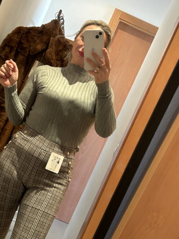 La Mona Complementos