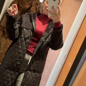 abrigo negro borrego y acolchado