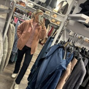 chaqueta rosa borrego por dentro polar