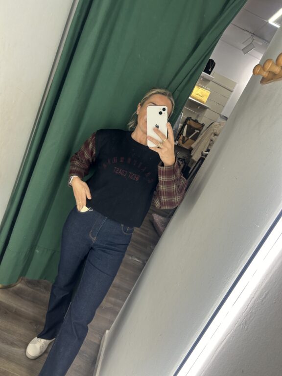 jersey negro mangas cuadro burdeos