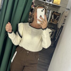 jersey marfil filo negro