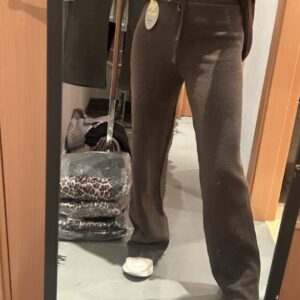 pantalon marron punto