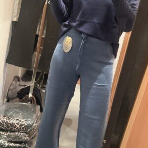 pantalon punto azul