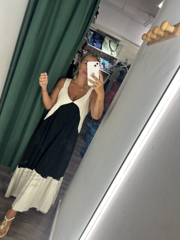 vestido bicolor negro tirantes blanco