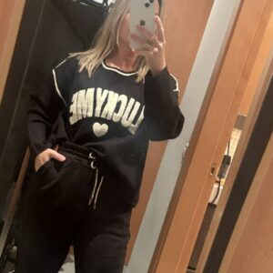 jersey negro letras marfil