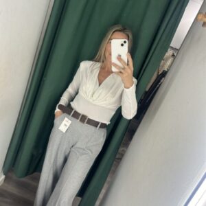 body blanco escote caido