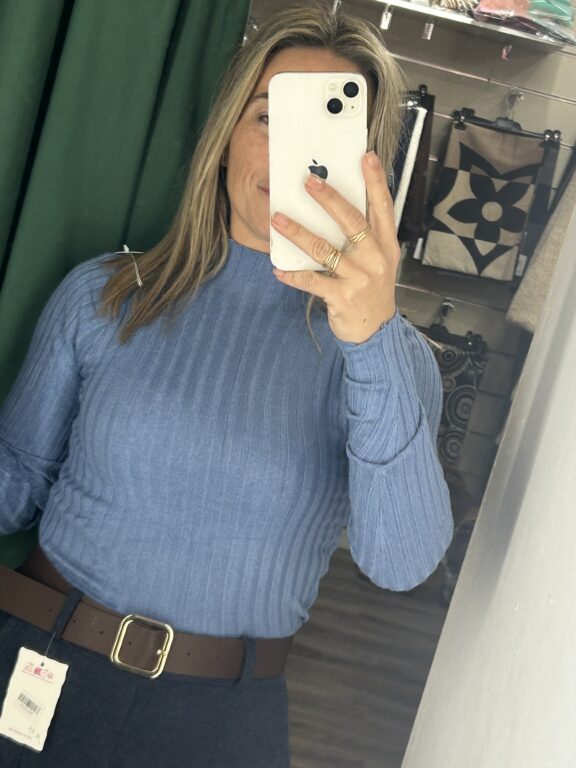 jersey celeste canale cuello alto