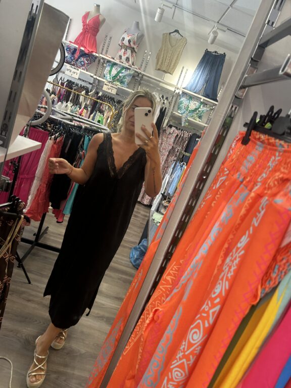 vestido lencero negro