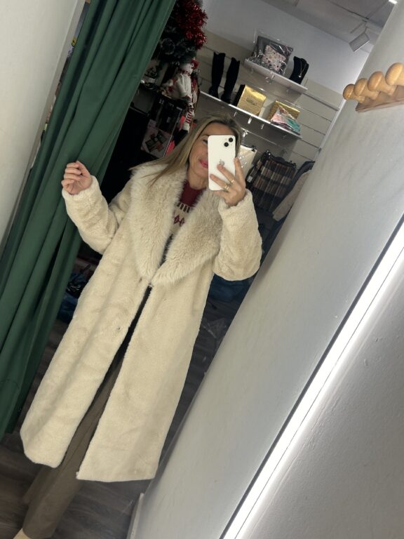 La Mona Complementos