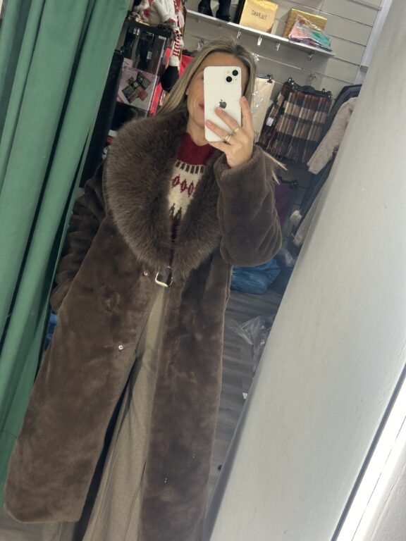 La Mona Complementos