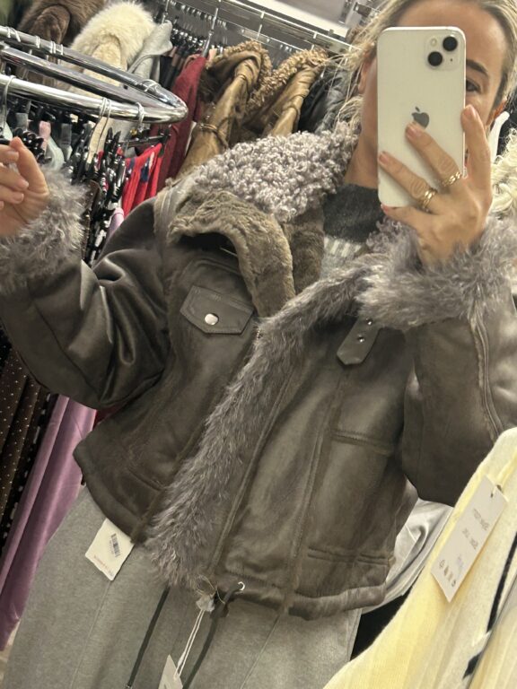 La Mona Complementos