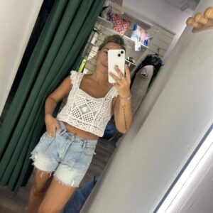 camiseta blanca croche corta