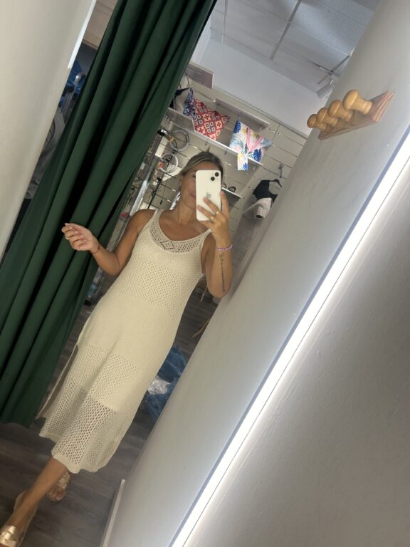 vestido beige croche