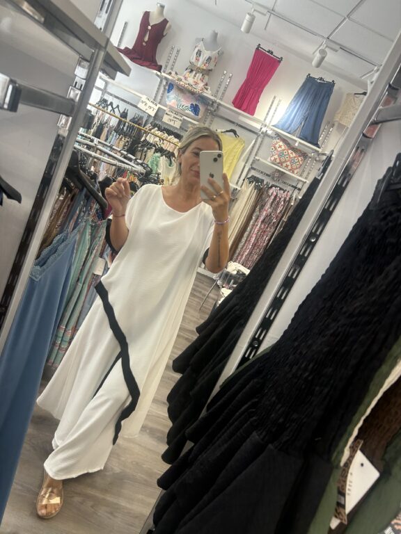 conjunto camisa larga blanca