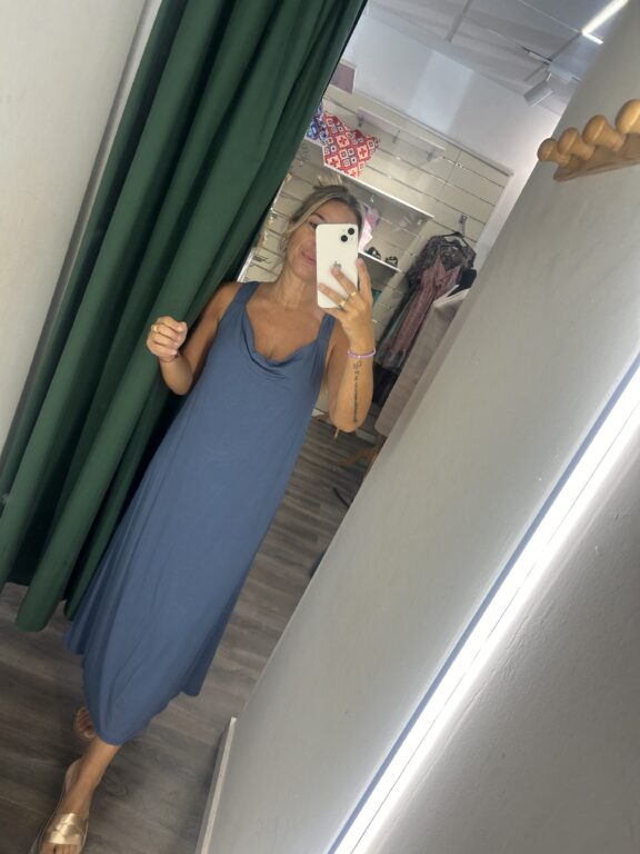 vestido azul algodon madera