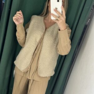 Chalequillo sin mangas borrego