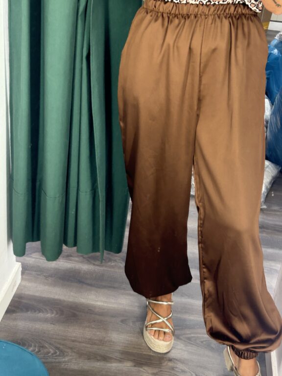 pantalon saten marron