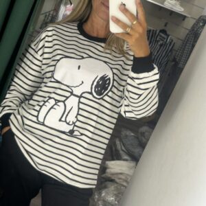 sudadera blanca raya negra snoopy