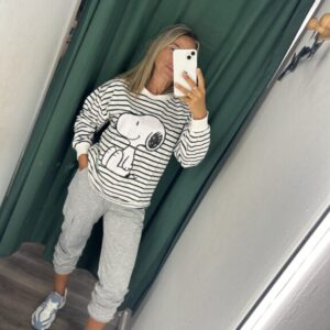 sudadera snoopy blanca raya negra