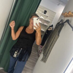 camiseta flecos antelina negro