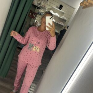pijama dalmata rosa fuerte