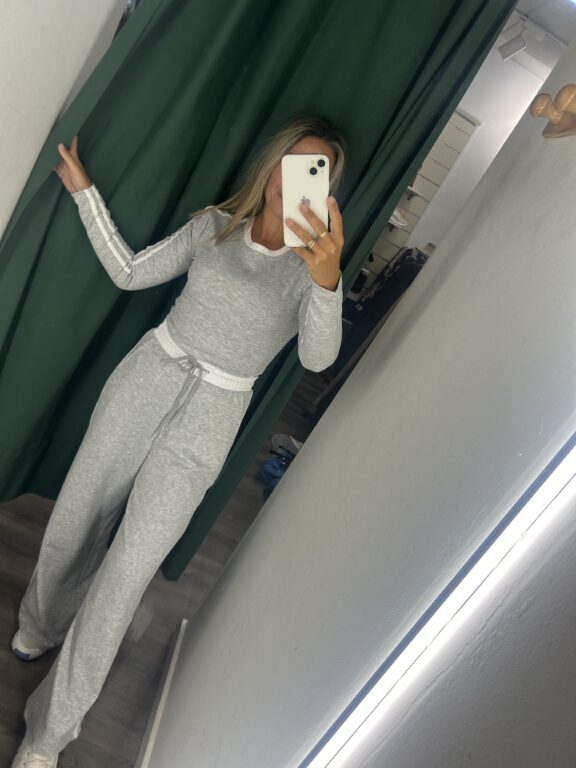 chandals modelo adidas gris