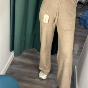 pantalon punto camel