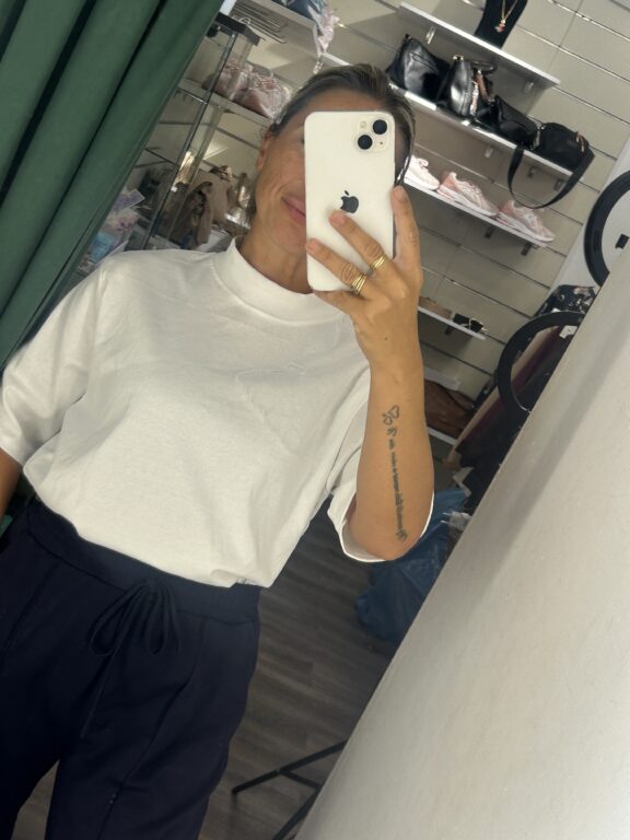 camiseta zara blanca