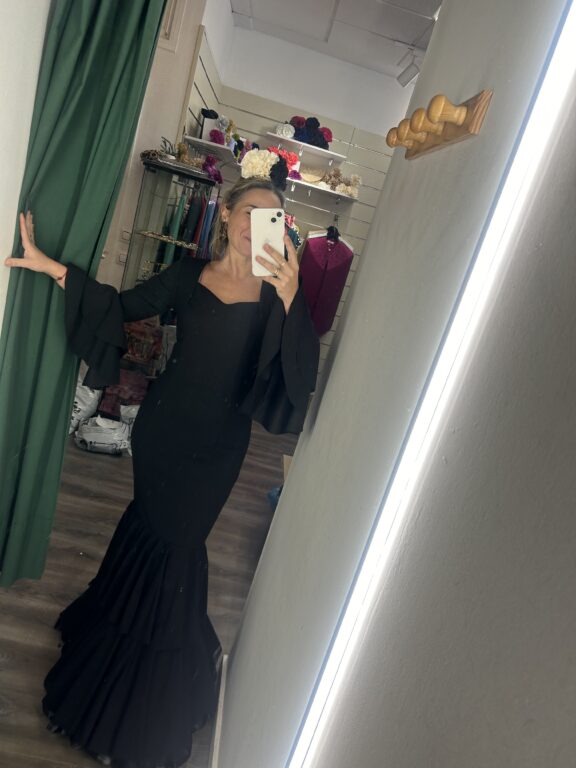 vestido flamenca negro escote corazon