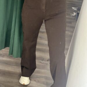 vaqueros marron con cinturón
