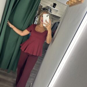 camiseta burdeos manga corta zara