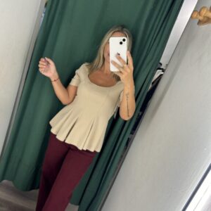 camiseta manga corta beige zara