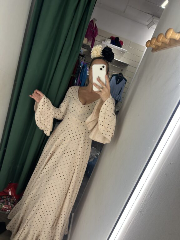 La Mona Complementos