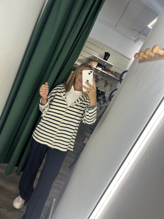 chaqueta raya  fina azul marino