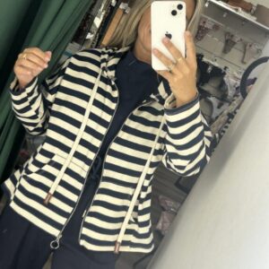 chaqueta azul marino raya ancha y beige