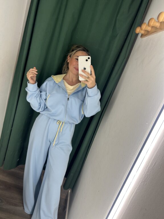 chandals celeste con amarillo