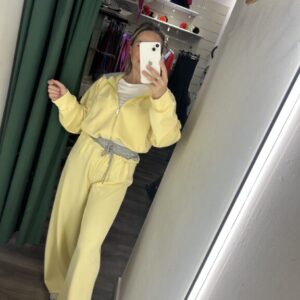 chandals amarillo y gris