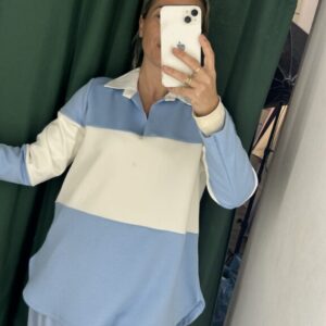 sudadera celeste y blanca oversize